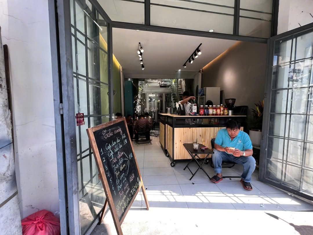 z6672381891530_7750afdc3d7d7c1ed6f761624b126e21