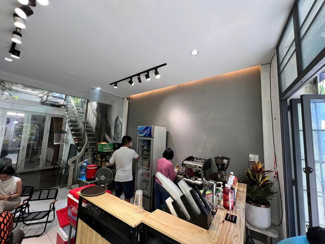 z6672381906619_b7e2a74f2c541635593f1f63415fc89e